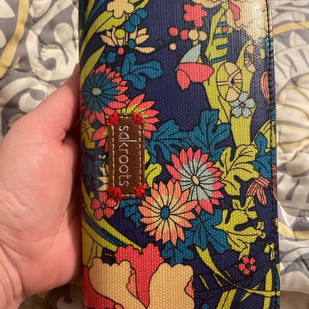 Wallet by sakroots